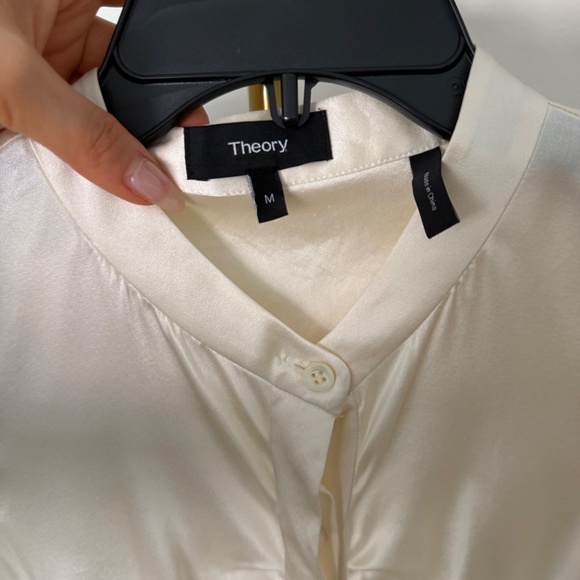 Theory chameusse cream silk blouse - Picture 2 of 4